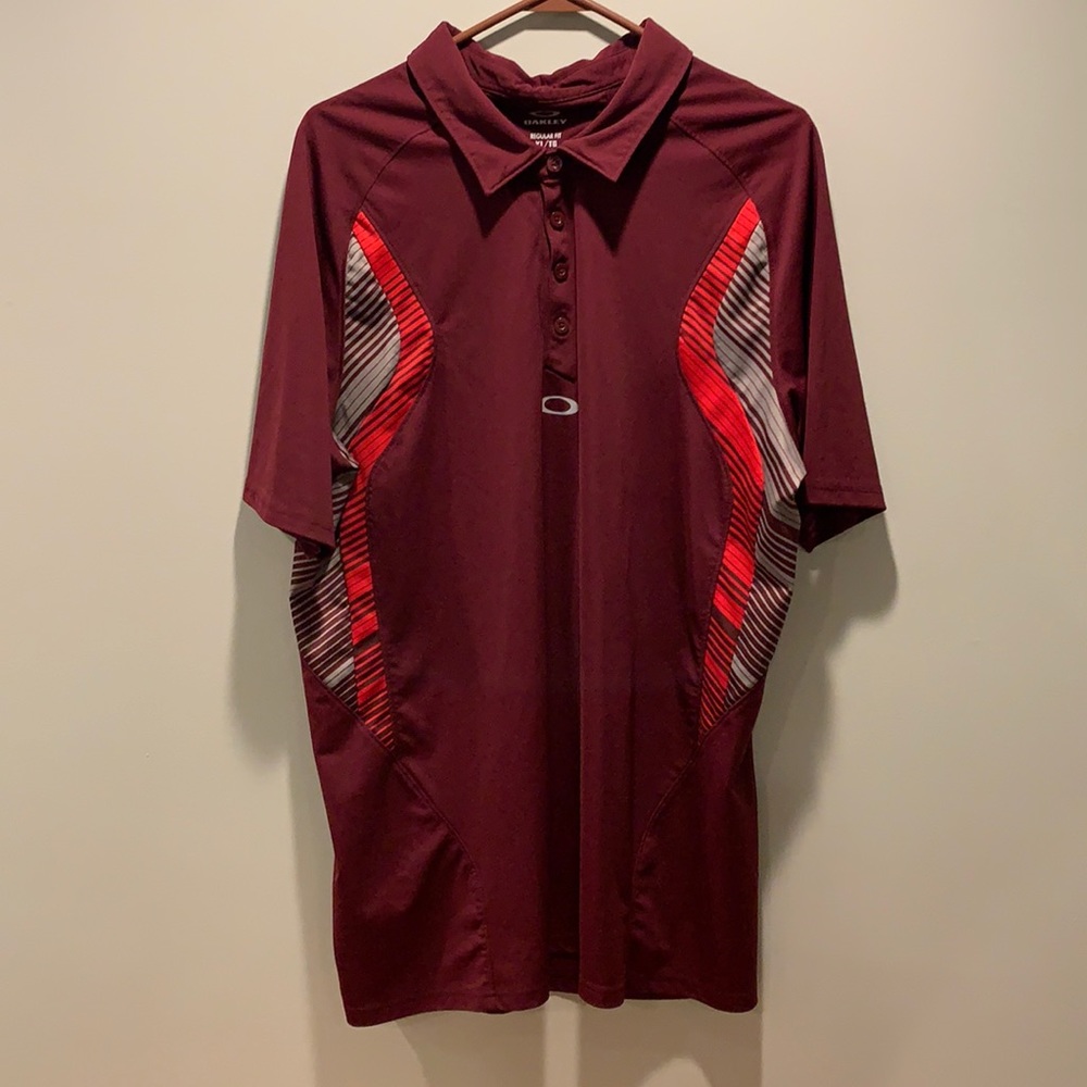 Men’s Oakley polo